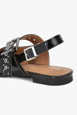 'Nova' Flats