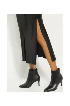 'Obsessive 2' Leather Ankle Boots