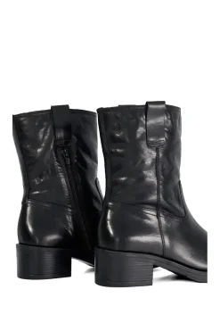 'Paytyn' Leather Biker Boots