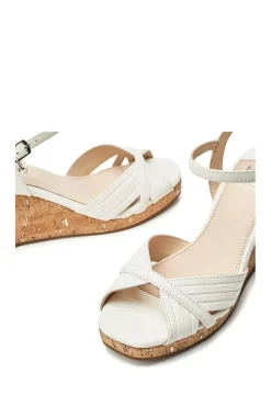 'Peppermint' Leather Wedges