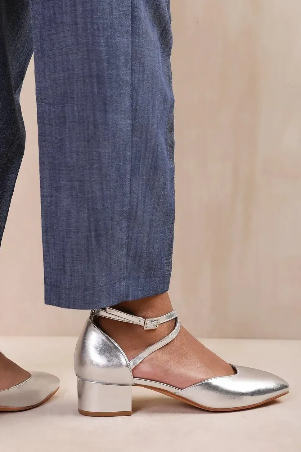 'Peru' Cross Over Ankle Strap Low Block Heel