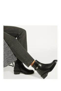 'Praising' Leather Ankle Boots