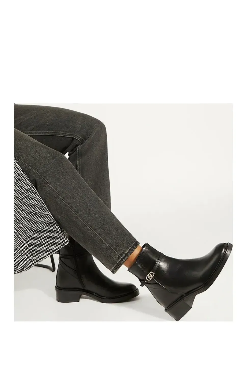 'Praising' Leather Ankle Boots