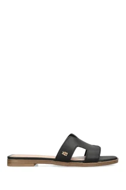 'Raven' Sandals