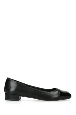 'Riviera' Flats