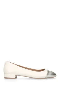 'Riviera' Flats