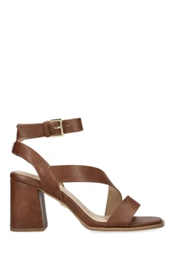 'Runa' Sandals