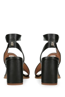 'Runa' Sandals