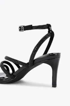 'Savanna Low2' Heels