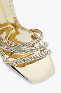 'Savanna Low2'  Heels