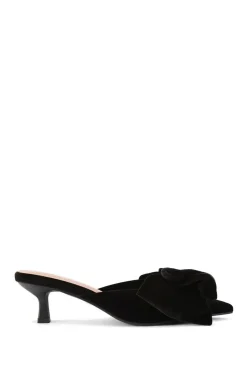 'Sophia' Velvet Heels