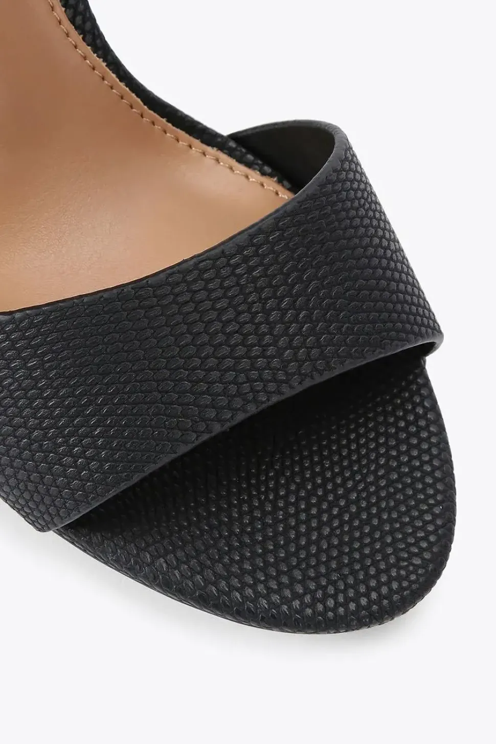 'Sutton2' Heels