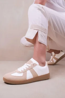 'Swift' Casual Gum Sole Lace Up Trainers