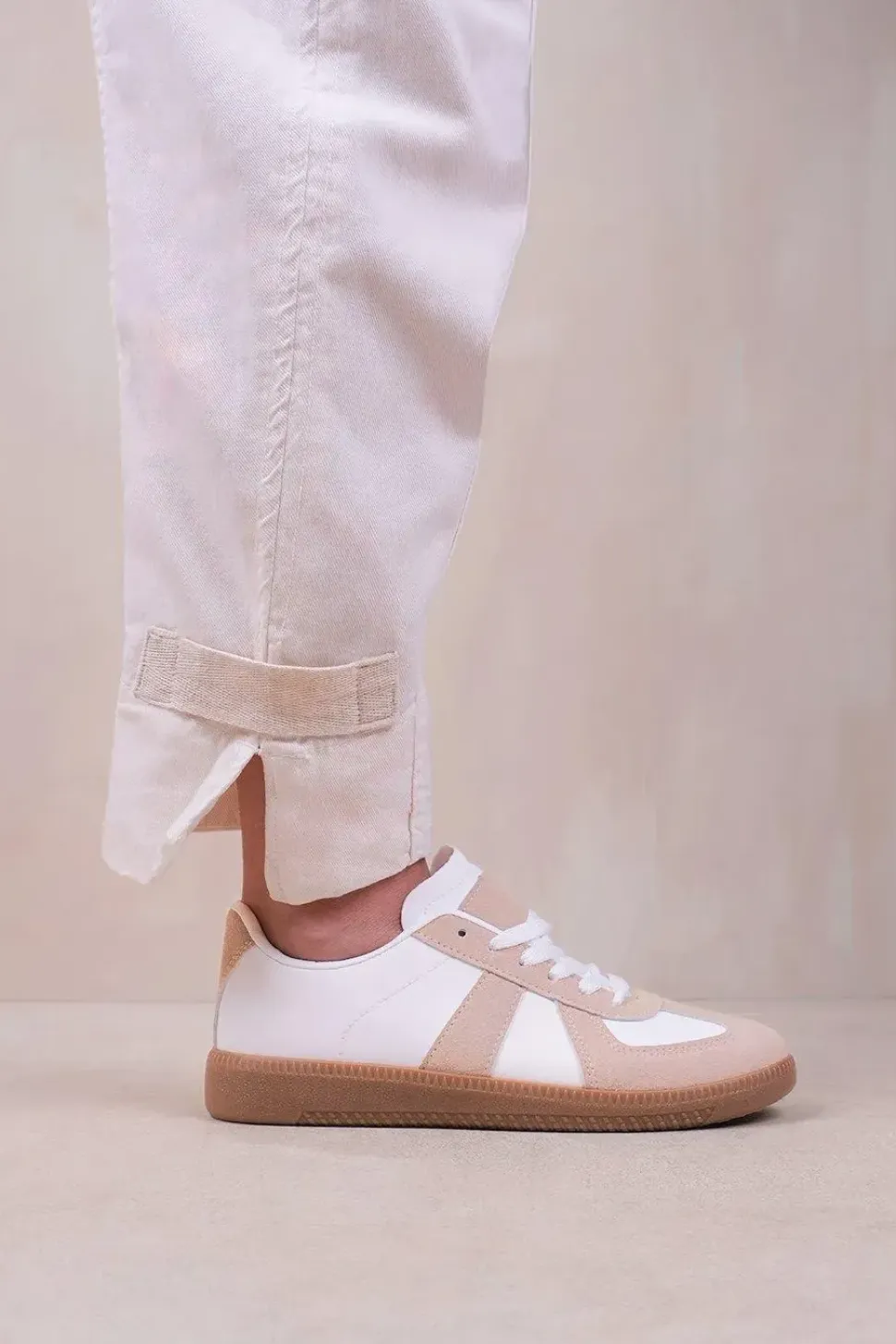 'Swift' Casual Gum Sole Lace Up Trainers