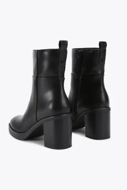 'Thatch'  Boots