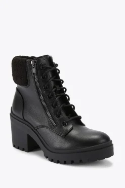 'Tomi'  Boots
