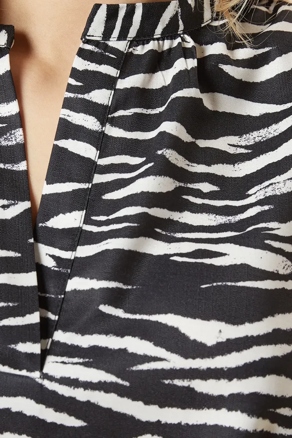 Zebra Overhead Shirt