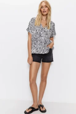 Zebra V Neck Tunic